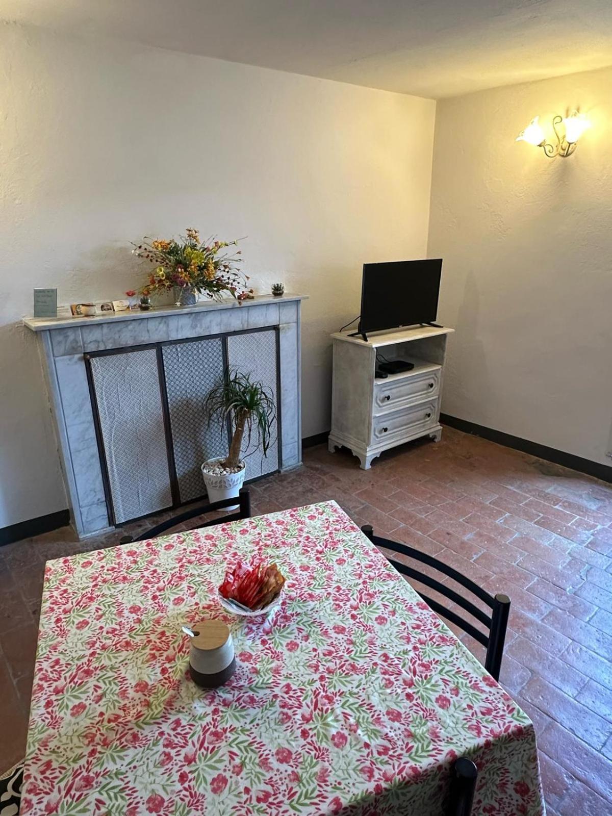 Casa Garibaldi Ξενοδοχείο Pontremoli Εξωτερικό φωτογραφία
